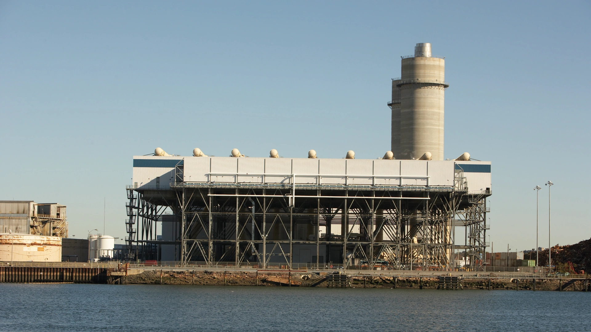 Industrial-power-plant-by-waterfront