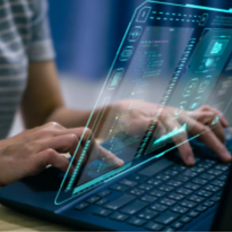 数据与数字信号：TotalEnergies 与艾默生签署战略合作协议，以提升工业数据的价值 