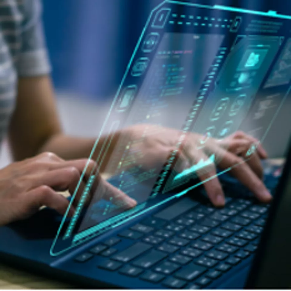 数据与数字信号：TotalEnergies 与艾默生签署战略合作协议，以提升工业数据的价值 