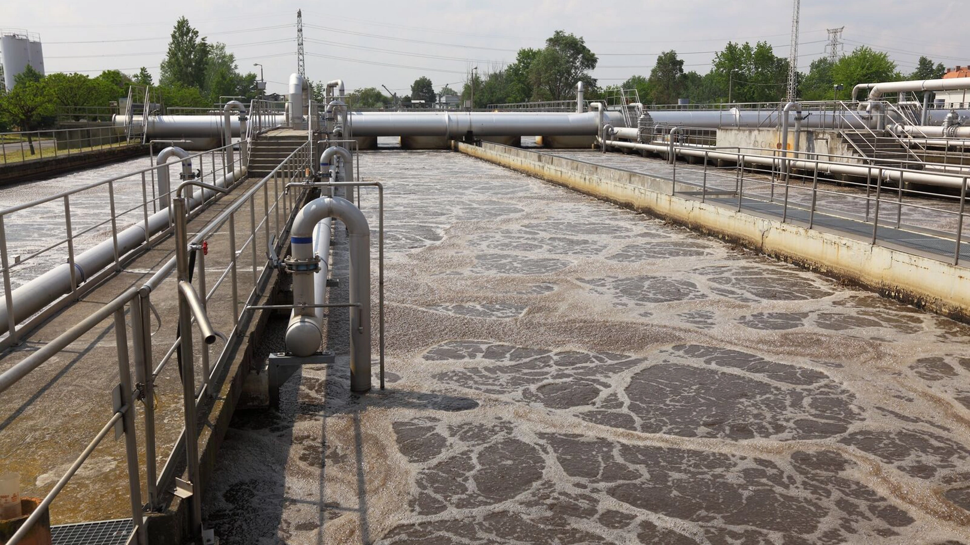 Dissolved Oxygen Measurement in Wastewater Nitrification and De-Nitrification