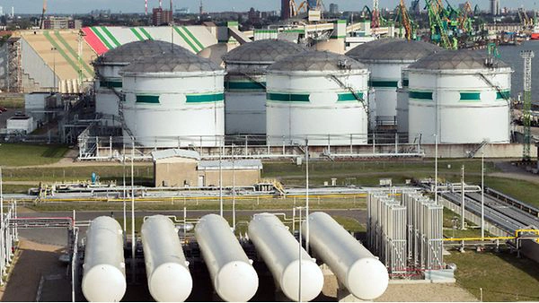 Measurement Instrumentation for LNG Regasification