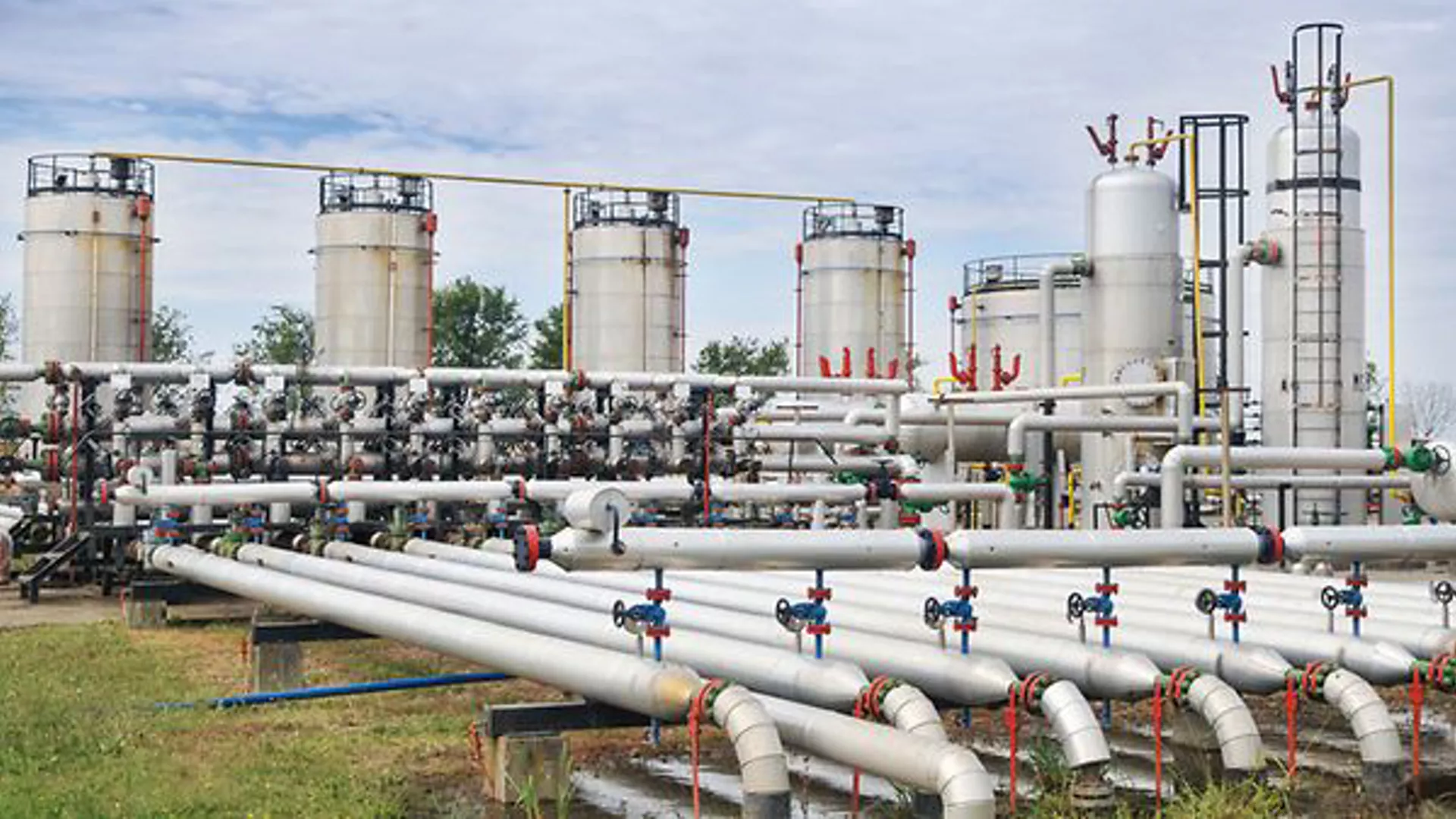 Sand and Erosion Monitoring for Underground Gas