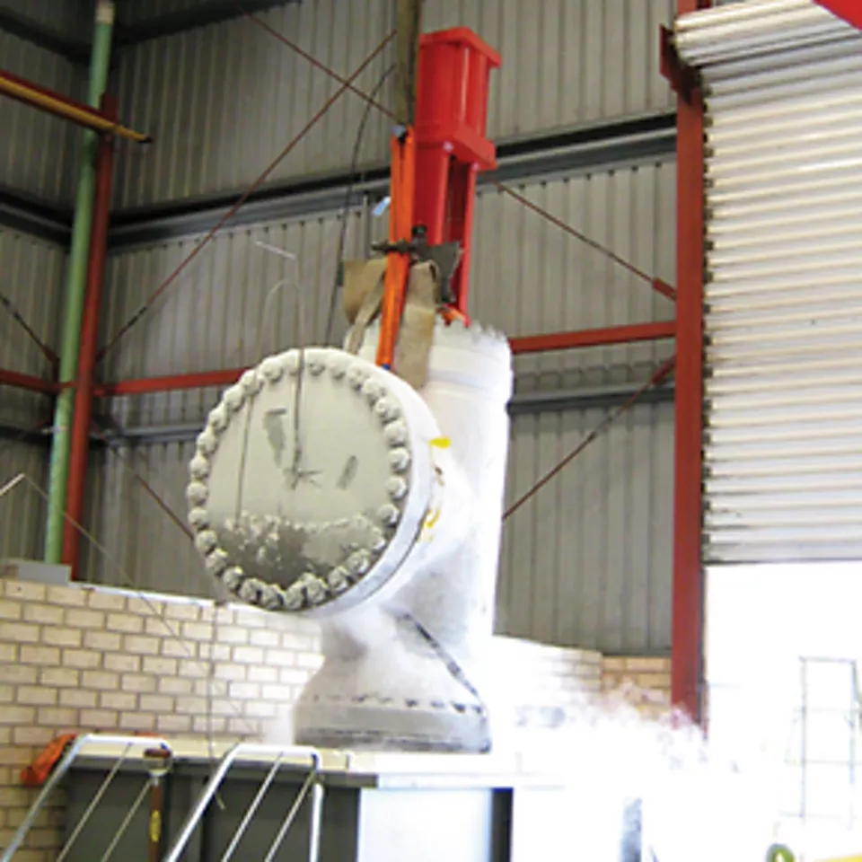 Fisher™ ENVIRO-SEAL™ 增强型填料系统和低温测试为 LNG 系统提供无泄漏工况