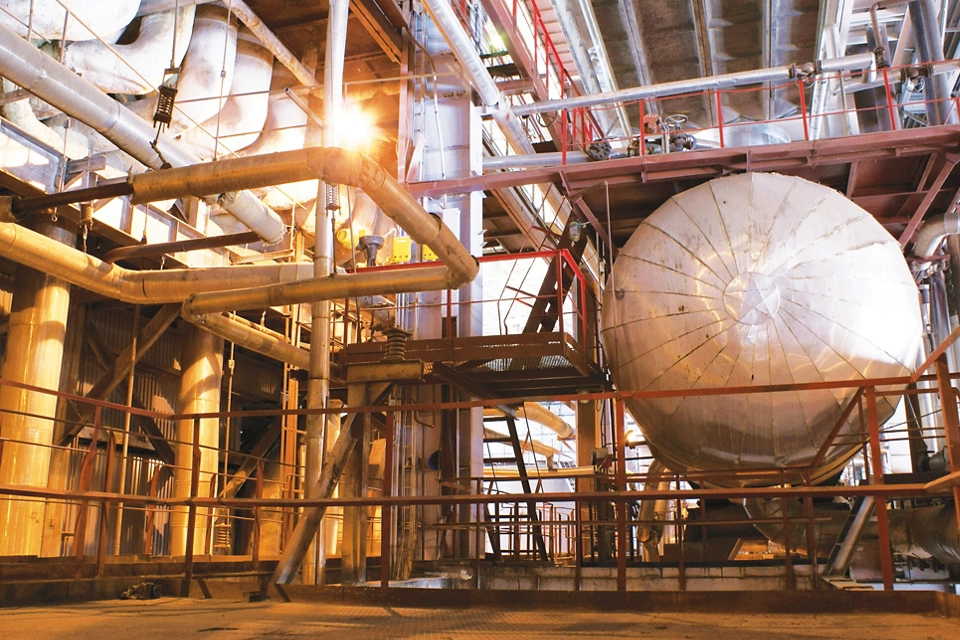 发电厂利用 Rosemount™ 导波雷达实现可靠的锅炉汽包液位控制。