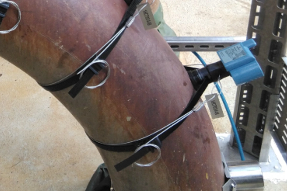 如何监测油气生产现场的沙蚀影响