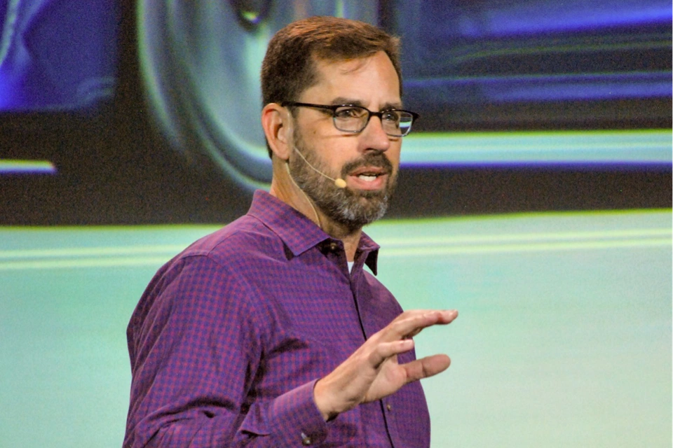  Biogen、Syzygy 和 Tesla 如何实现自动化