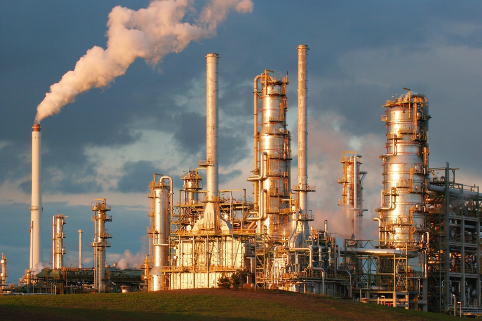 减少炼油厂及其他场址的温室气体排放