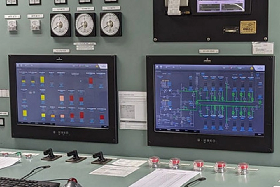 一体化控制与监测系统